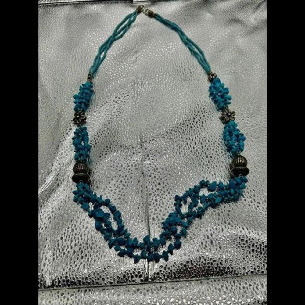 Turquoise Beaded Necklace with Silver Floral Accents